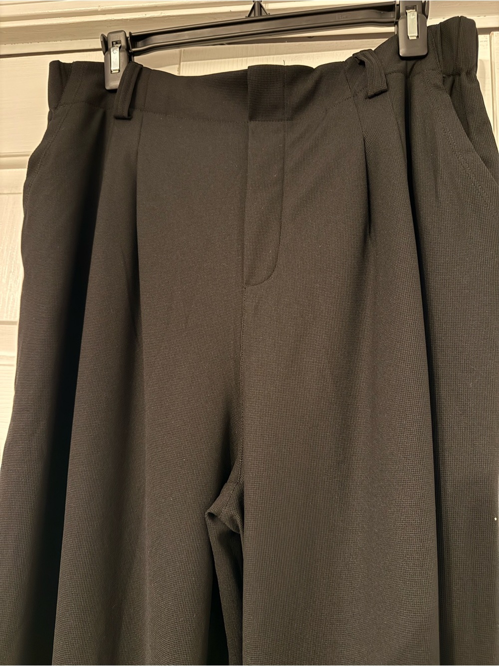 HALARA Black Waffle Print Wide-Leg High-Rise Trousers - Picture 5 of 6